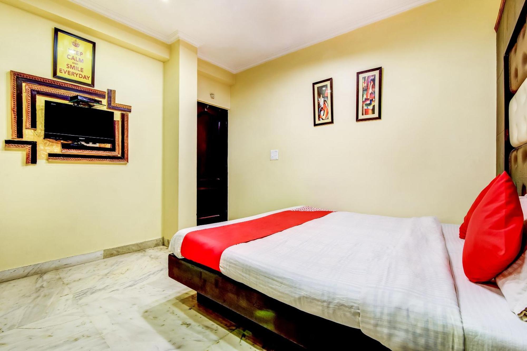 Spot Inn Hostel Nuova Delhi Esterno foto